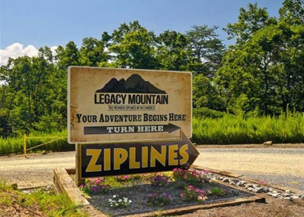A Natural High Pigeon Forge Exterior foto