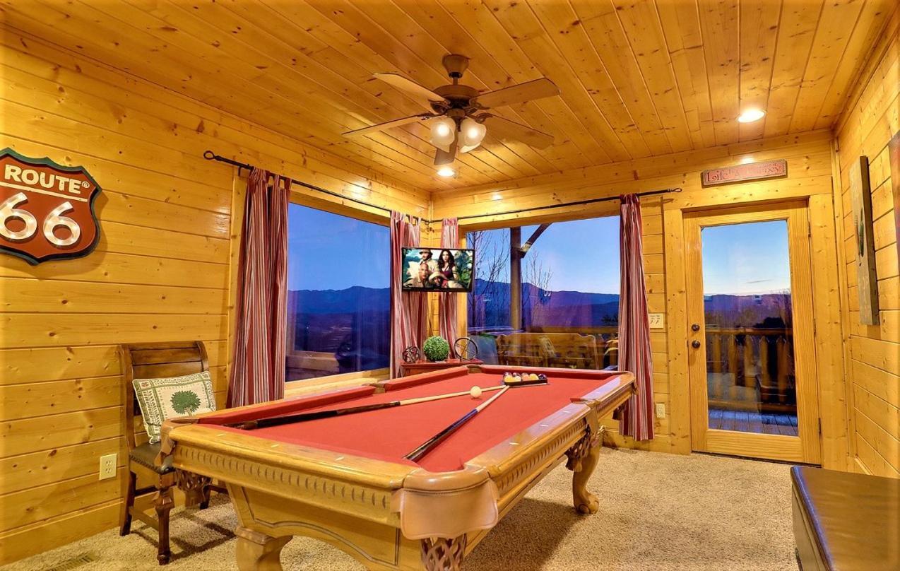 A Natural High Pigeon Forge Exterior foto